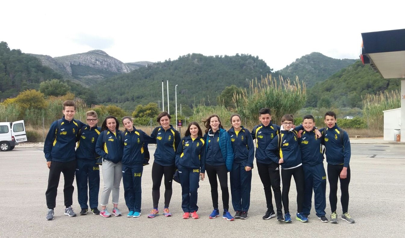 Els atletes U16 que van participar a l’interprovincial de Múrcia.