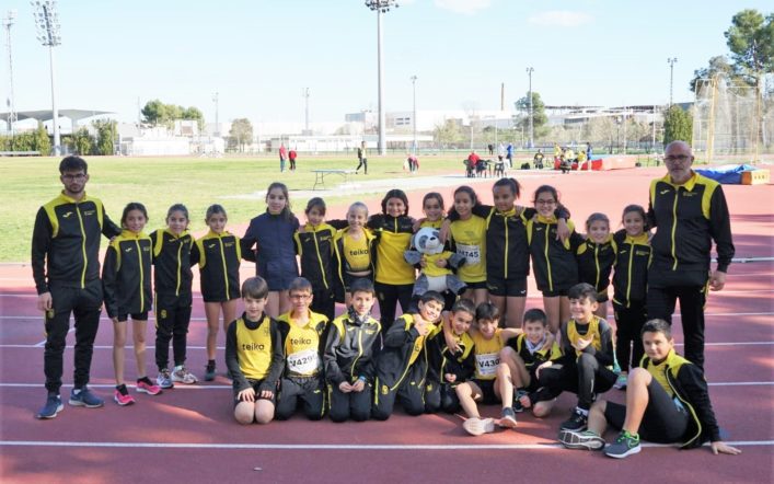 Tercera plaça per a les xiques i cinquena per als xics en el provincial aleví per equips