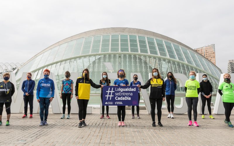 Gisela Lucas participa en l’acte +En Meta de Teika i Marató València