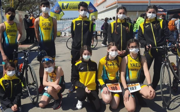 Tres podis en el duatló escolar de Carlet