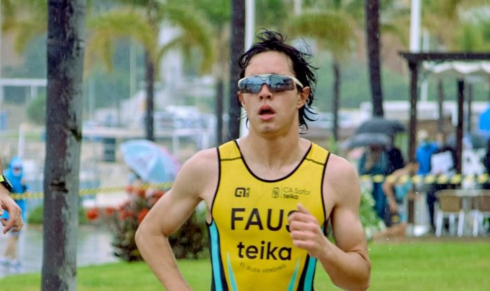 Jhoel Faus guanya en categoria masculina el XII Triatló Ciutat de Gandia