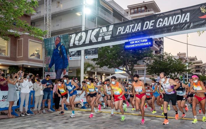 Manuel Gutiérrez (CA Albacete) y María José Cano (Serrano CA) ganan el 10K Nocturn de la Platja de Gandia Trasmediterránea-Memorial Toni Herreros