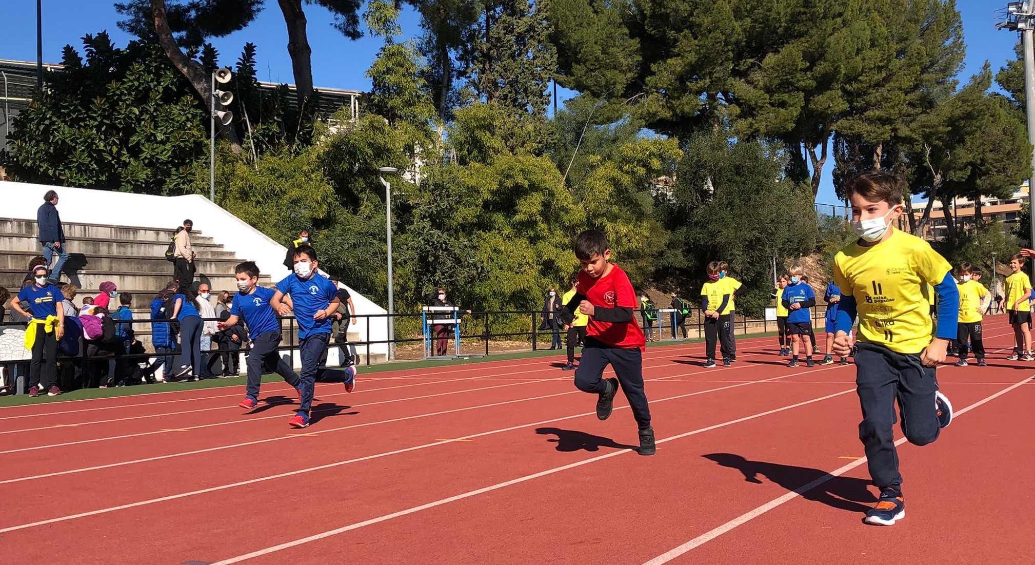 El club va organitzar a Gandia una jornada d’atletisme dins dels Jocs Esportius Municipals