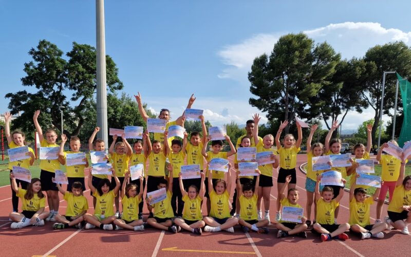 El club clausura les escoles d’atletisme amb més de 900 inscrits