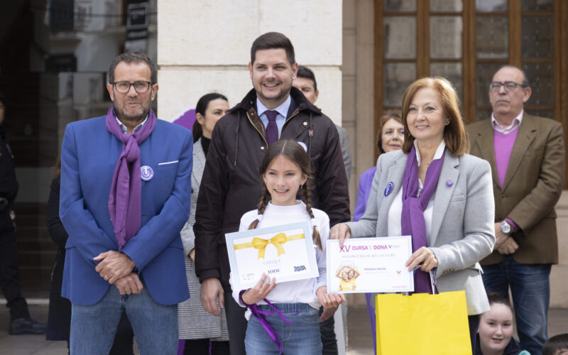 Premio a las historias de igualdad escritas por los más pequeños